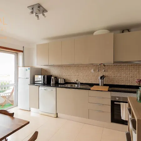 Baleal Beach Stay בית הארחה 3*