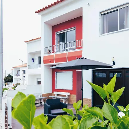 Baleal Beach Stay בית הארחה 3*